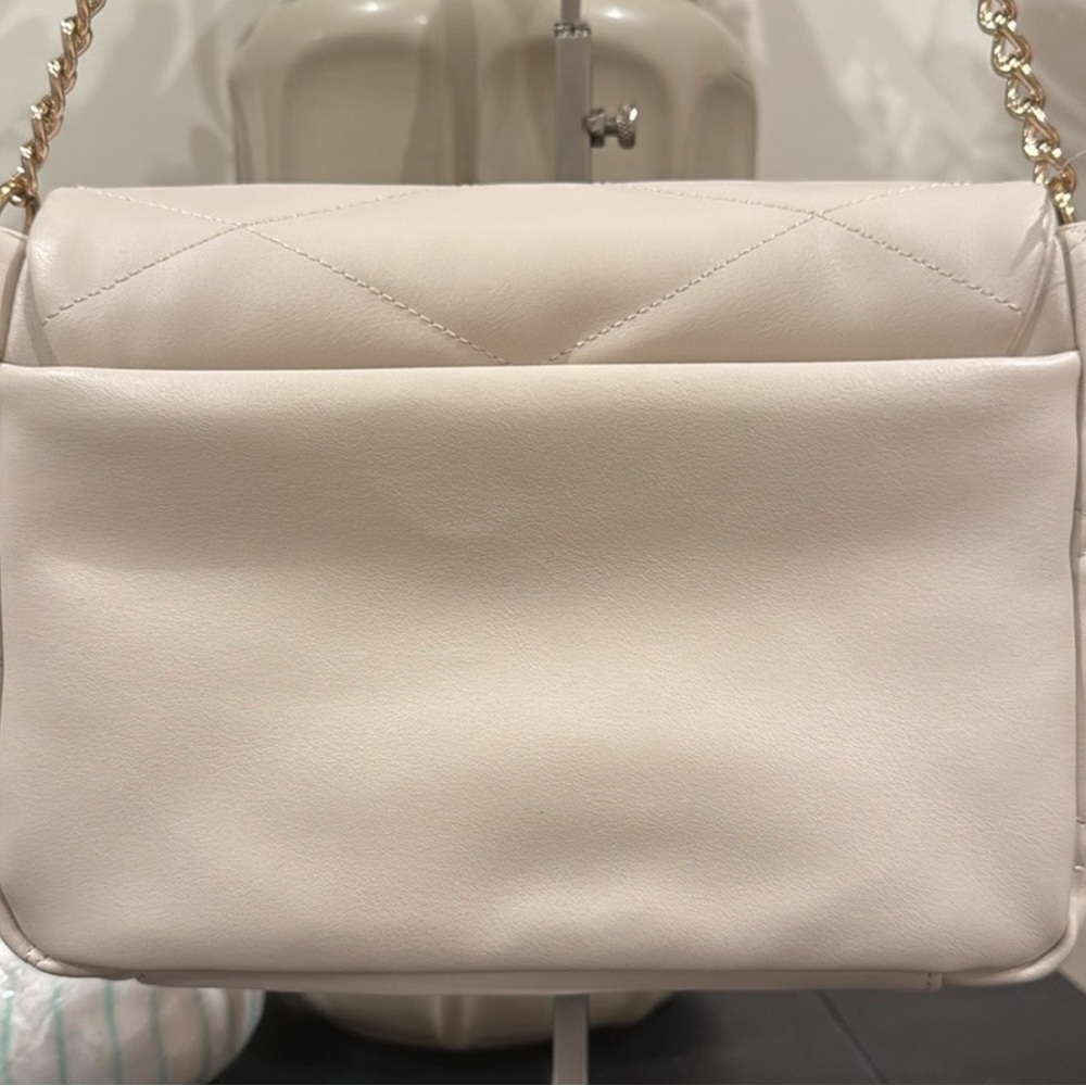 *SALE*Juicy Couture Angel “Better Than a Diamond” Cream Crossbody Bag NWT - Picture 7 of 12